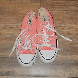Coral Converse